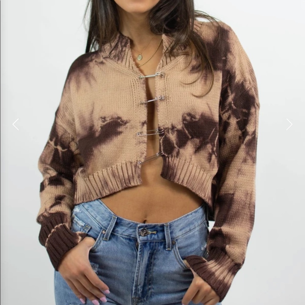 NWT Grey Bandit Melbourne Sweater